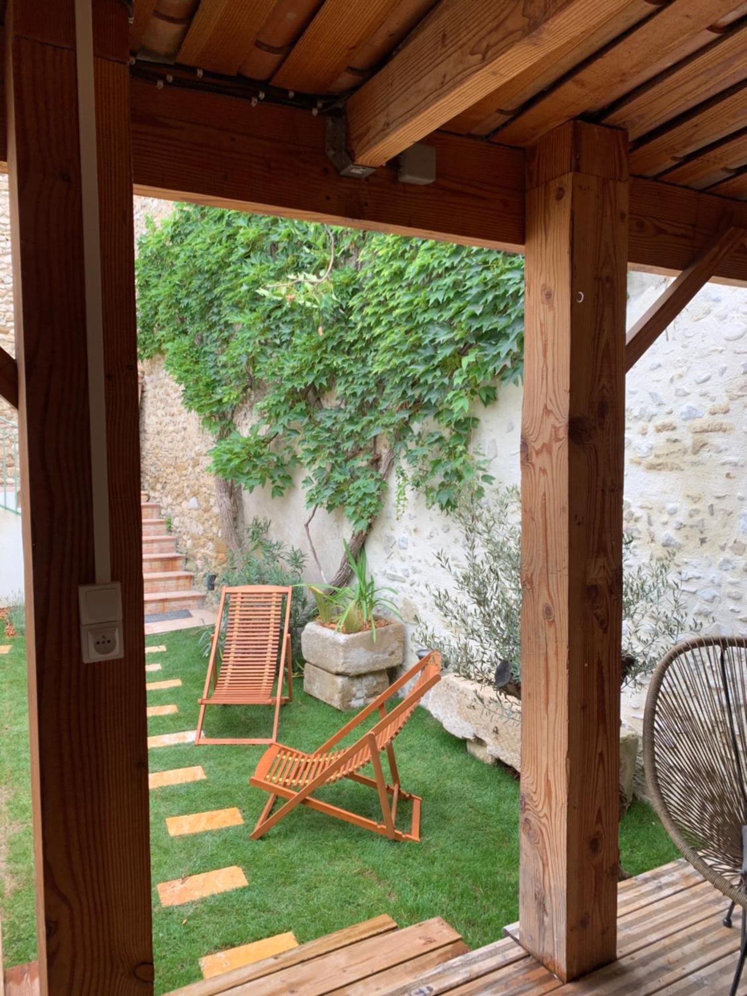 Drome Provencale Maison Familiale Calme Dans Village Valreas Ngoại thất bức ảnh