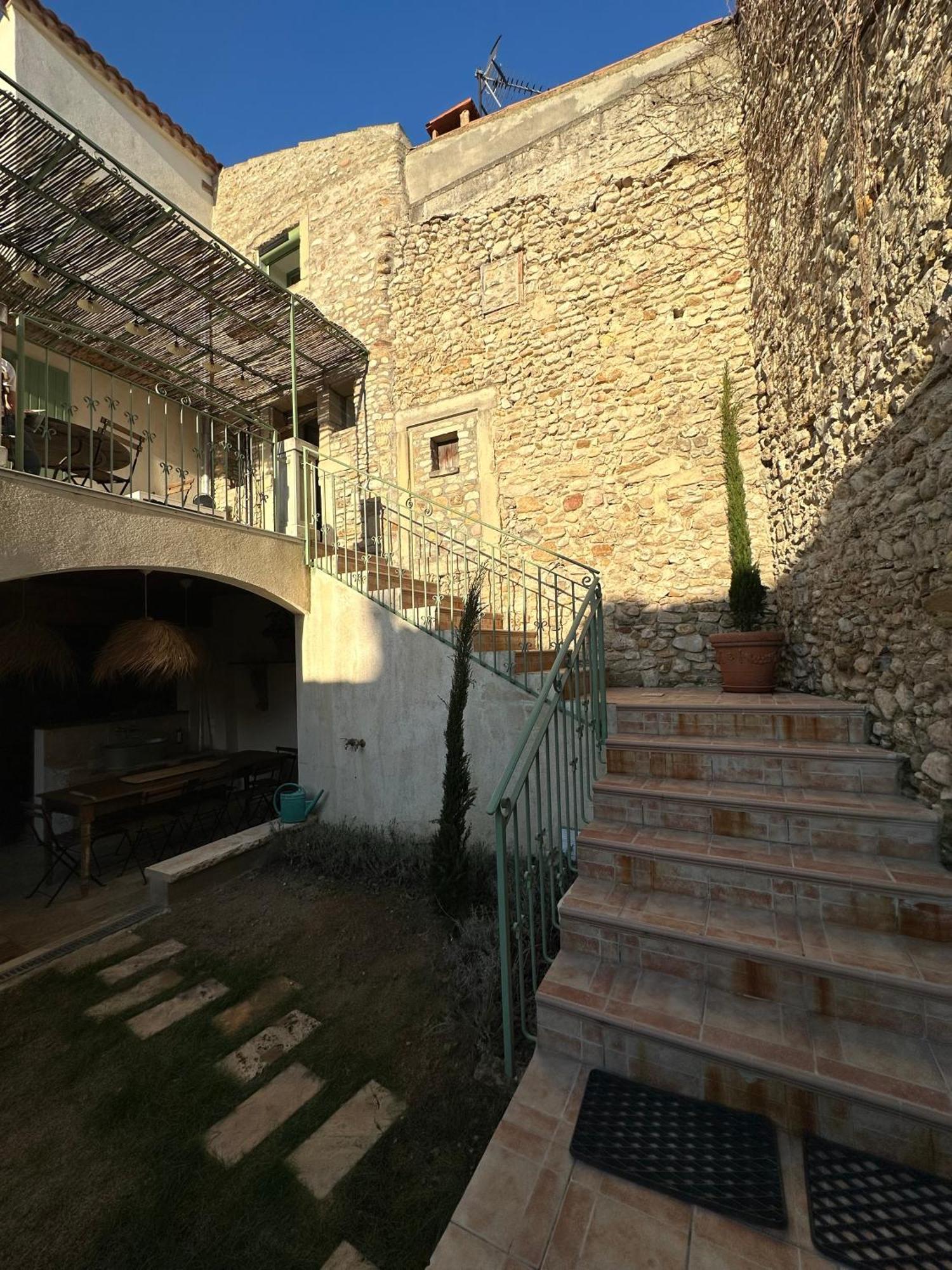 Drome Provencale Maison Familiale Calme Dans Village Valreas Ngoại thất bức ảnh